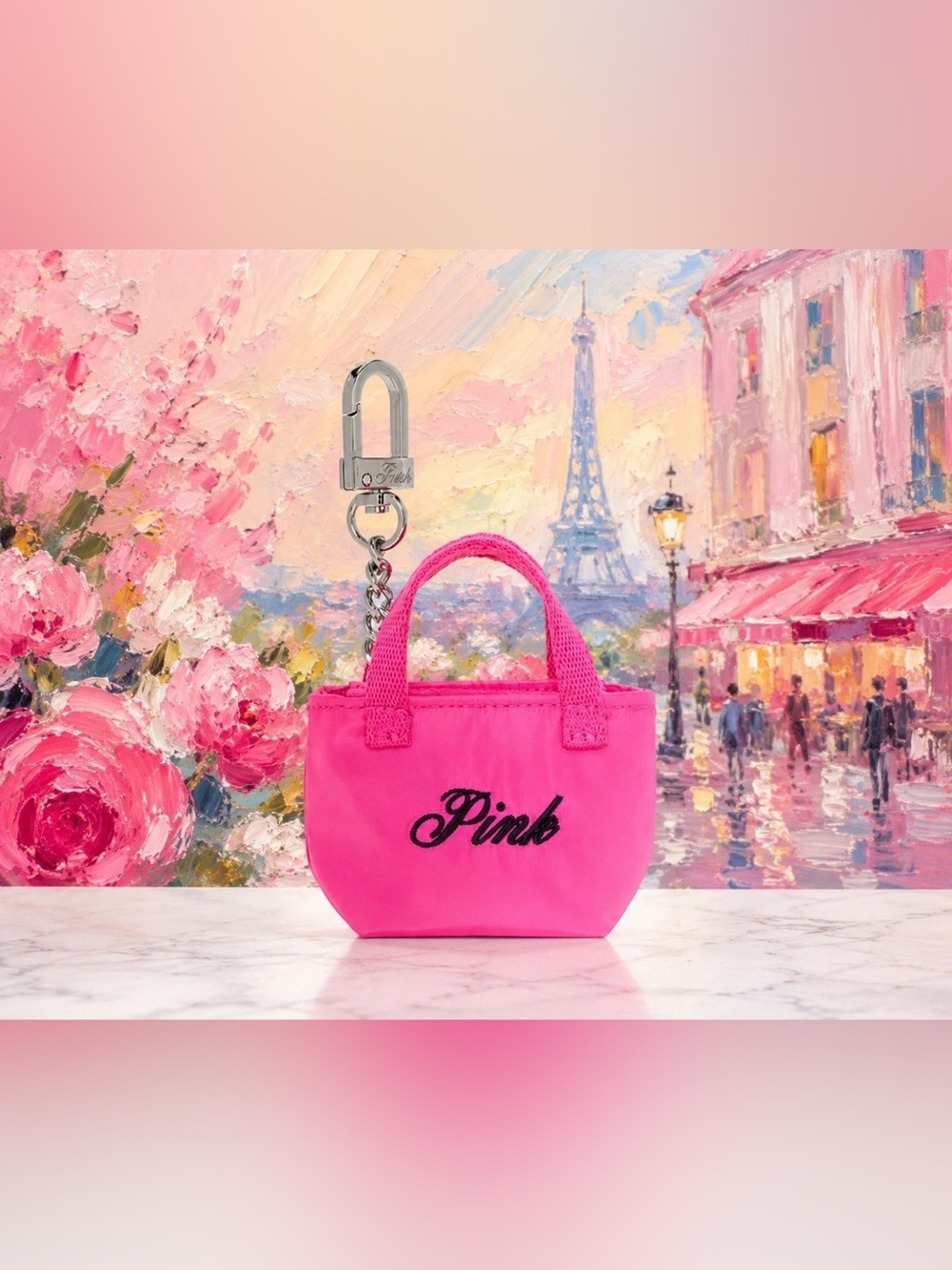 Victoria's Secret Pink Mini Tote Keychain Charm
Extra baggage (the good kind)